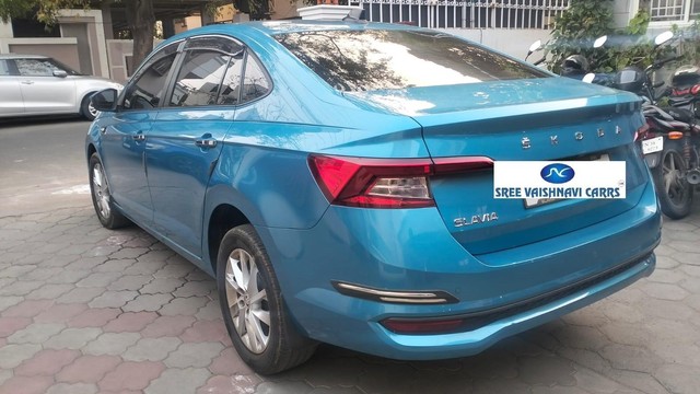 Second-hand 2023 Skoda Slavia 1.0 TSI Ambition AT BSVI for sale in Coimbatore-14