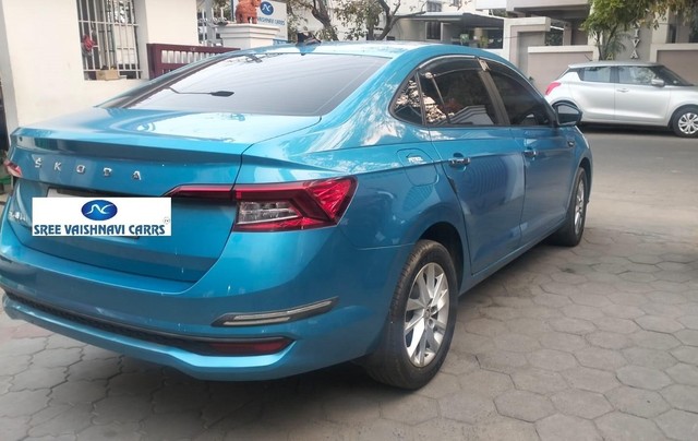 Second-hand 2023 Skoda Slavia 1.0 TSI Ambition AT BSVI for sale in Coimbatore-10