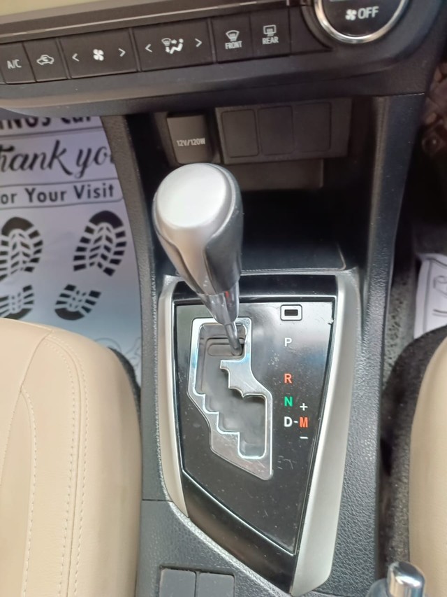 Second-hand 2017 Toyota Corolla Altis VL AT for sale in Coimbatore-4