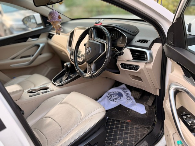 Second-hand 2021 MG Hector Sharp AT BSIV for sale in Ludhiana-3
