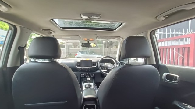 Second-hand 2021 Hyundai Venue SX Opt Diesel for sale in Coimbatore-13