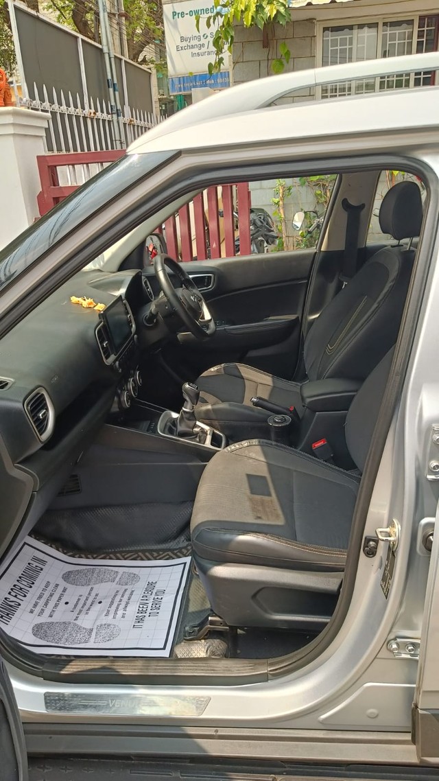 Second-hand 2021 Hyundai Venue SX Opt Diesel for sale in Coimbatore-9