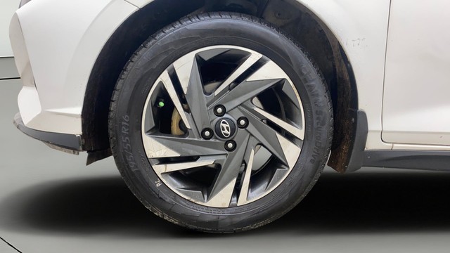 Second-hand 2022 Hyundai i20 Asta Opt Diesel for sale in Hyderabad-26