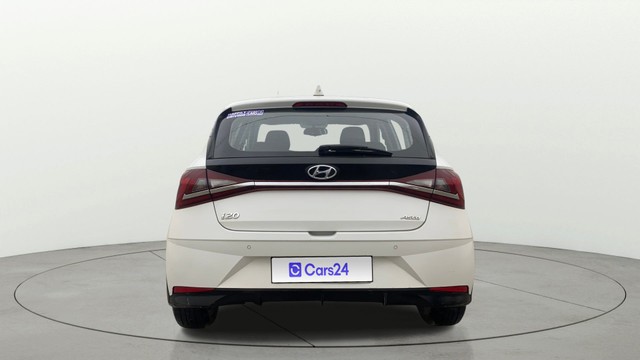 Second-hand 2022 Hyundai i20 Asta Opt Diesel for sale in Hyderabad-3