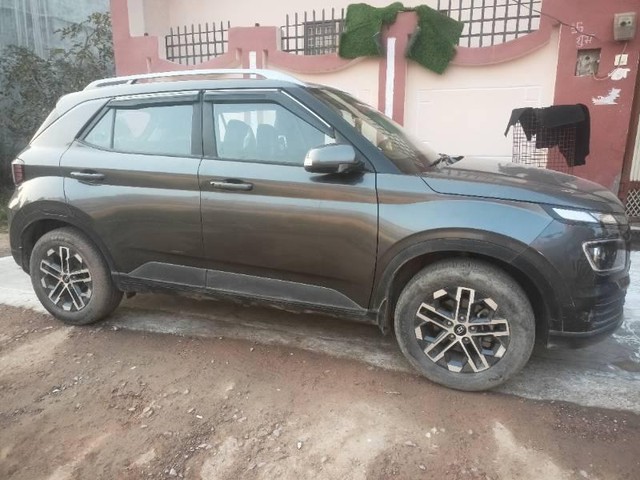 Second-hand 2022 Hyundai Venue SX Opt Diesel for sale in Lalitpur-1