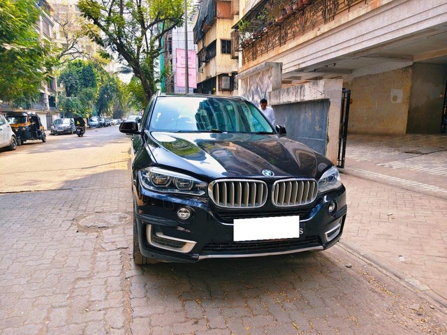 Second-hand 2017 BMW X5 xDrive35i Design Pure Exp 5S for sale in Thane-2