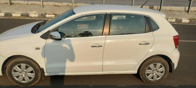 Second-hand 2012 Volkswagen Polo Diesel Trendline 1.2L for sale in Latur-3