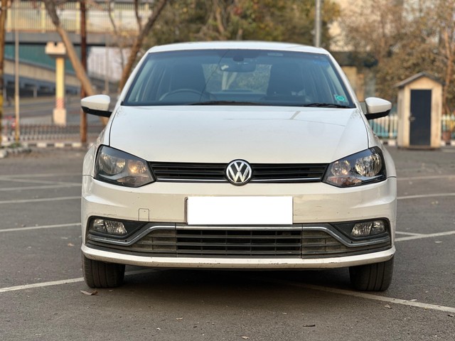 Second-hand 2016 Volkswagen Ameo 1.2 MPI Highline for sale in Ghaziabad-0