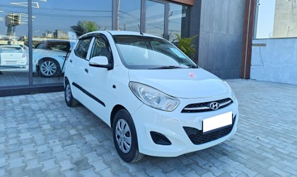 Second-hand 2013 Hyundai i10 Magna for sale in Ludhiana