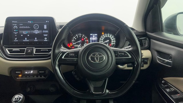 Second-hand 2022 Toyota Glanza V for sale in Chandigarh-25