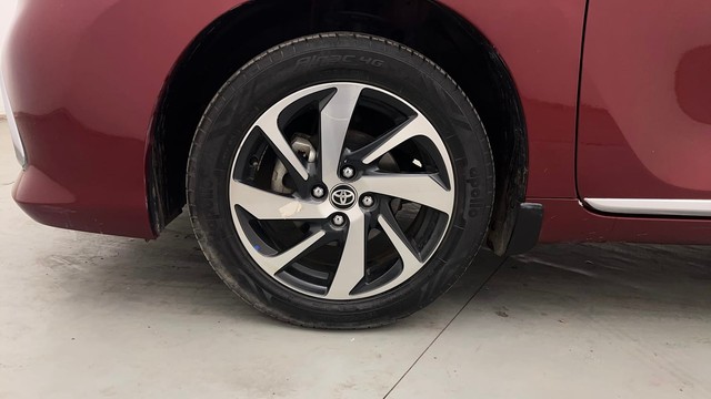 Second-hand 2022 Toyota Glanza V for sale in Chandigarh-20