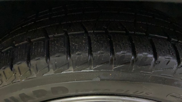 Second-hand 2019 Renault KWID Climber 1.0 MT Opt BSIV for sale in Surat-9