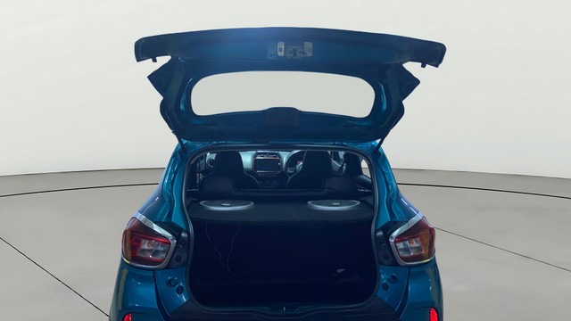 Second-hand 2019 Renault KWID Climber 1.0 MT Opt BSIV for sale in Surat-8