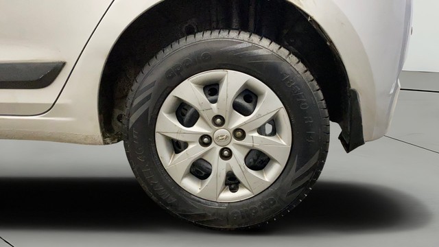 Second-hand 2016 Hyundai i20 Sportz 1.2 for sale in New Delhi-28