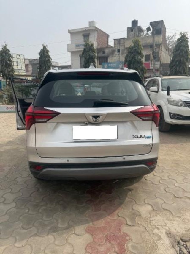 Second-hand 2022 Mahindra XUV700 AX7 Diesel AT BSVI for sale in Karnal-1