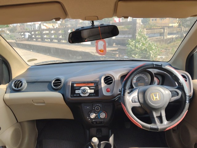 Second-hand 2013 Honda Brio S MT for sale in Chennai-16