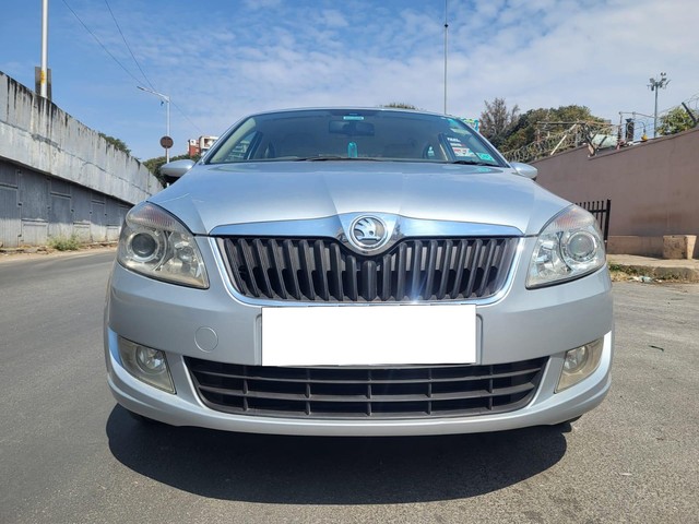 Second-hand 2015 Skoda Rapid 1.5 TDI Style Plus for sale in Bangalore-5