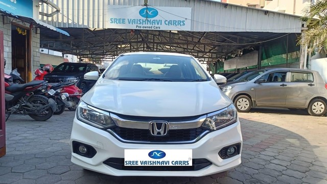 Second-hand 2022 Honda City V MT for sale in Coimbatore-3