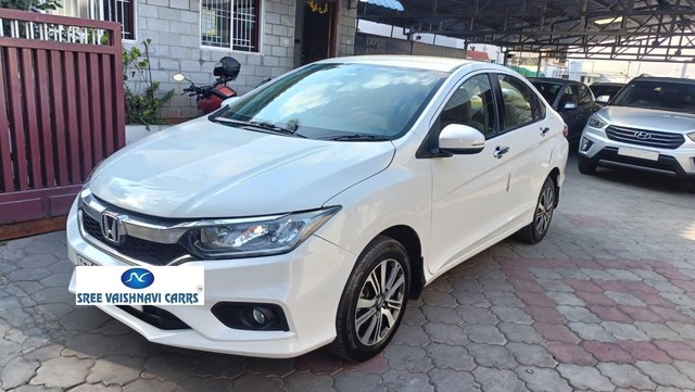 Second-hand 2022 Honda City V MT for sale in Coimbatore-2