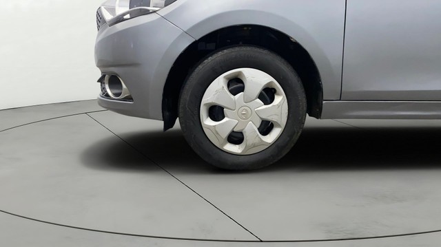 Second-hand 2018 Tata Tiago 1.2 Revotron XZ for sale in Lucknow-29