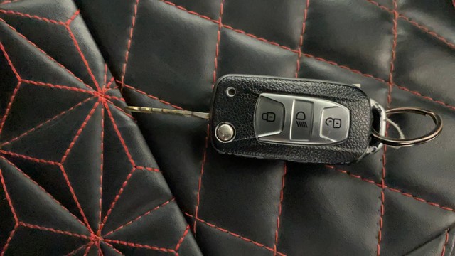 Second-hand 2018 Tata Tiago 1.2 Revotron XZ for sale in Lucknow-7