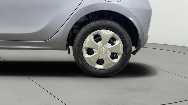 Second-hand 2018 Tata Tiago 1.2 Revotron XZ for sale in Lucknow-28