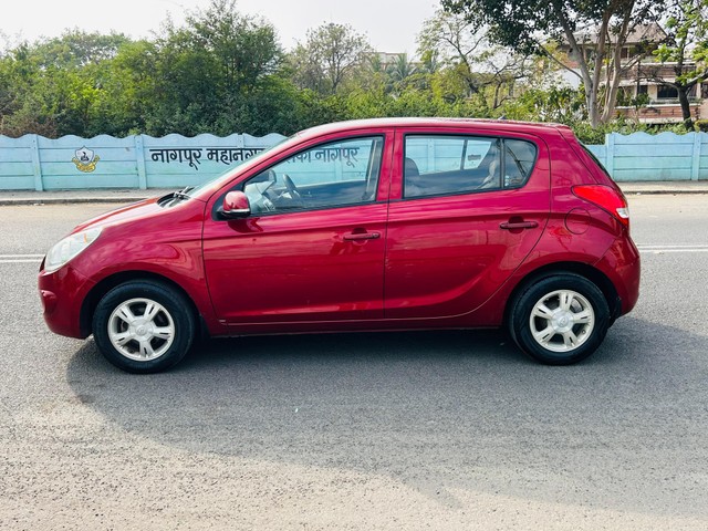 Second-hand 2010 Hyundai i20 1.2 Sportz for sale in Nagpur-2