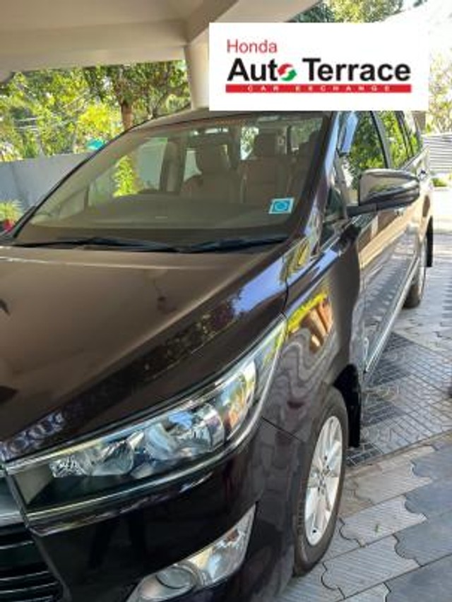 Second-hand 2018 Toyota Innova Crysta 2.4 ZX MT BSIV for sale in Thiruvananthapuram-4