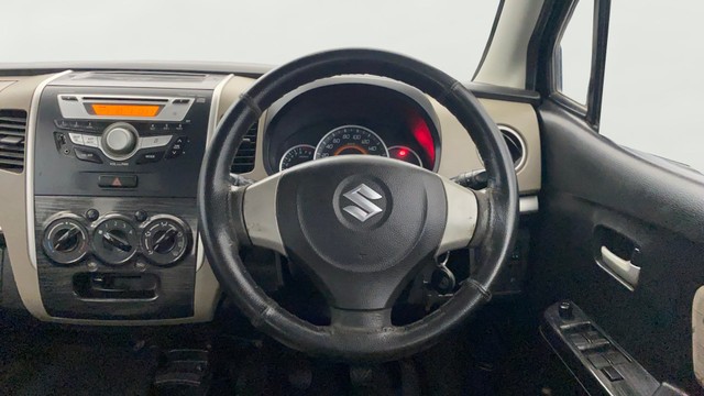 Second-hand 2015 Maruti Suzuki Wagon R VXI BS IV for sale in Lucknow-12