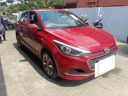 Hyundai i20 Asta Option 1.2 Second-hand 2017 Hyundai i20 Asta Option 1.2 for sale in Chennai