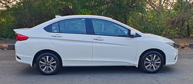 Second-hand 2019 Honda City V CVT for sale in Mumbai-1