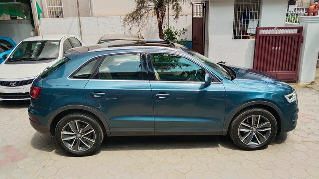 Second-hand 2018 Audi Q3 35 TDI Quattro Premium Plus for sale in Coimbatore-1