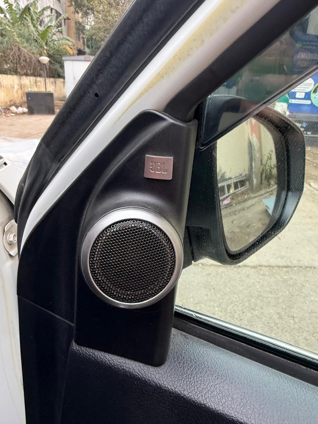 Second-hand 2024 Toyota Fortuner Legender 4x4 AT for sale in New Delhi-11