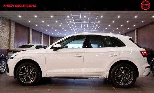 Second-hand 2022 Audi Q5 Premium plus BSVI for sale in New Delhi-2