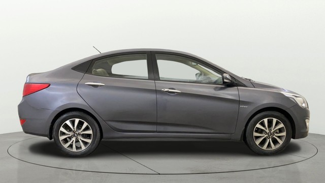 Second-hand 2015 Hyundai Verna 1.6 VTVT S Option for sale in New Delhi-13