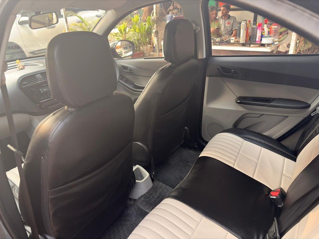 Second-hand 2024 Tata Tiago XM CNG for sale in Thane-16