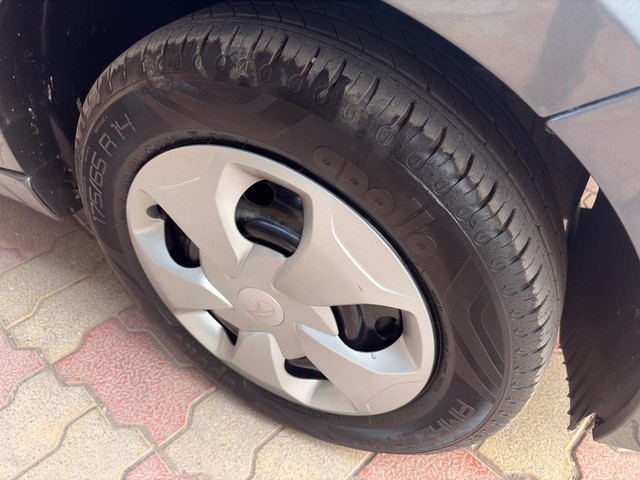 Second-hand 2024 Tata Tiago XM CNG for sale in Thane-7