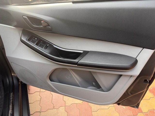 Second-hand 2024 Tata Tiago XM CNG for sale in Thane-11