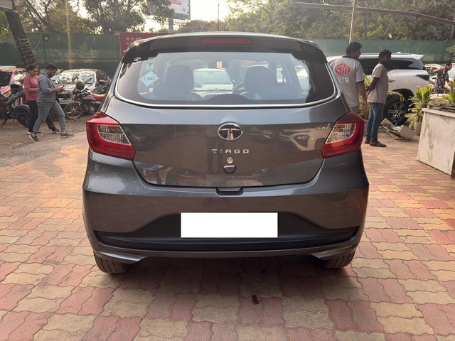 Second-hand 2024 Tata Tiago XM CNG for sale in Thane-2