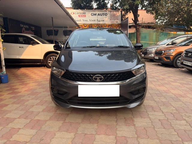 Second-hand 2024 Tata Tiago XM CNG for sale in Thane-4