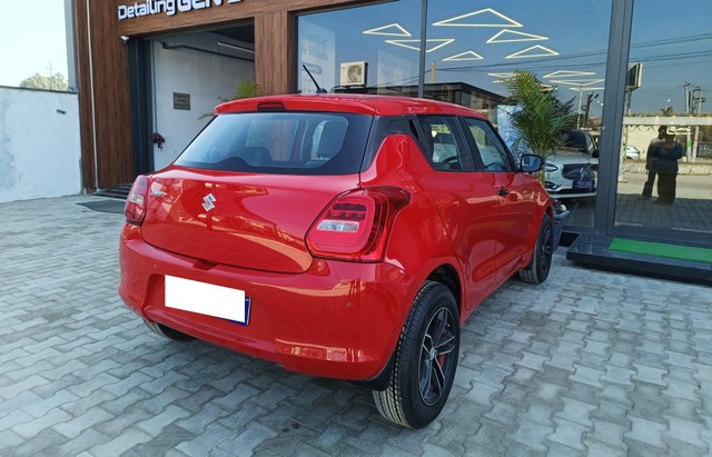 Second-hand 2020 Maruti Swift VXI for sale in Ludhiana-6