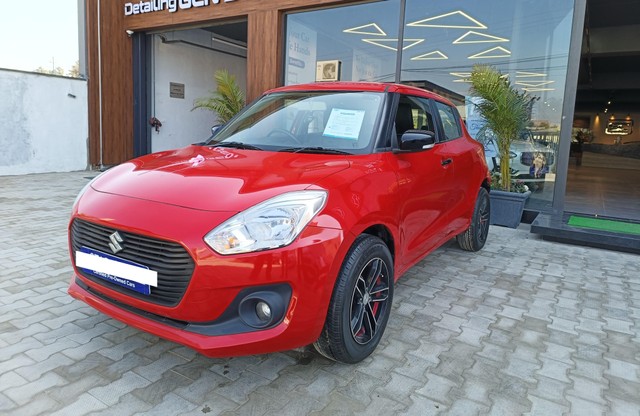 Second-hand 2020 Maruti Swift VXI for sale in Ludhiana-2