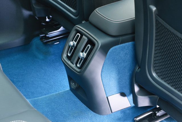 Second-hand 2024 Volvo EC40 E80 for sale in Gurgaon-12