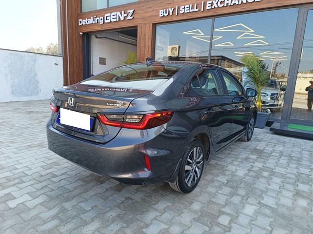 Honda City VX MT Second-hand 2022 Honda City VX MT for sale in Ludhiana-6