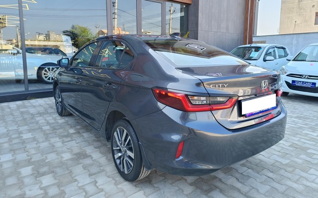 Honda City VX MT Second-hand 2022 Honda City VX MT for sale in Ludhiana-5