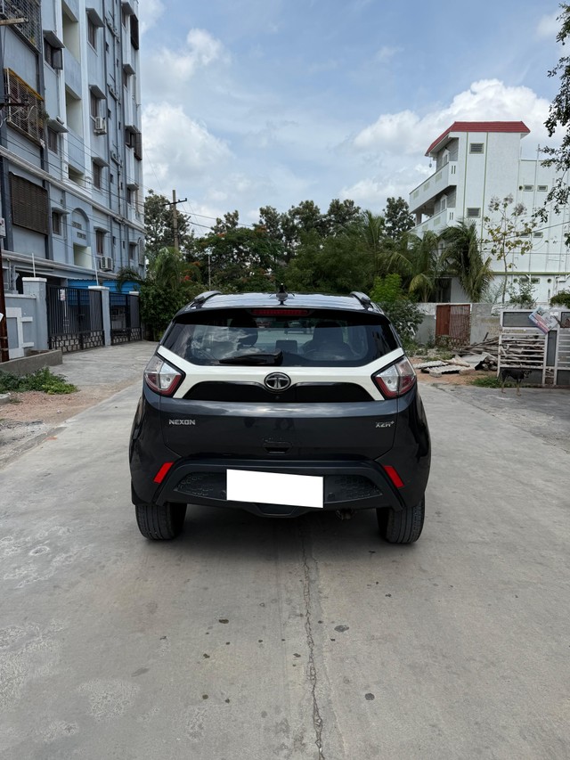 Second-hand 2018 Tata Nexon 1.5 Revotorq XZA Plus for sale in Hyderabad-2
