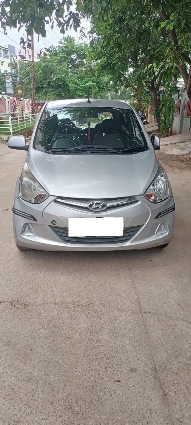 Hyundai EON Sportz Second-hand 2015 Hyundai EON Sportz for sale in Hyderabad-2