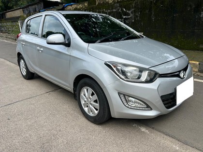 Hyundai i20 Sportz 1.2 Second-hand 2014 Hyundai i20 Sportz 1.2 for sale in Mumbai