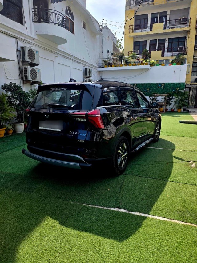 Second-hand 2024 Mahindra XUV700 AX5 5Str Diesel for sale in Lucknow-7