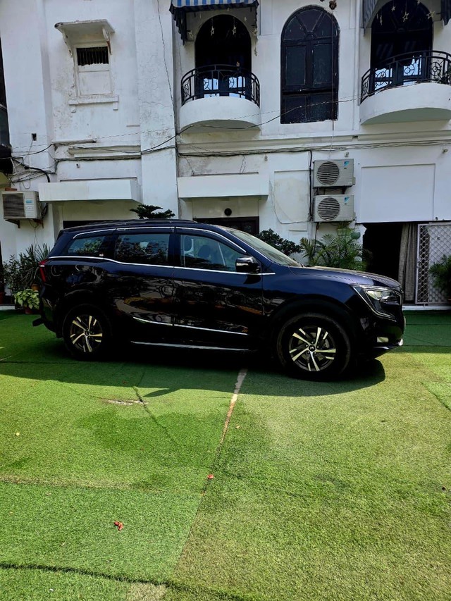 Second-hand 2024 Mahindra XUV700 AX5 5Str Diesel for sale in Lucknow-1